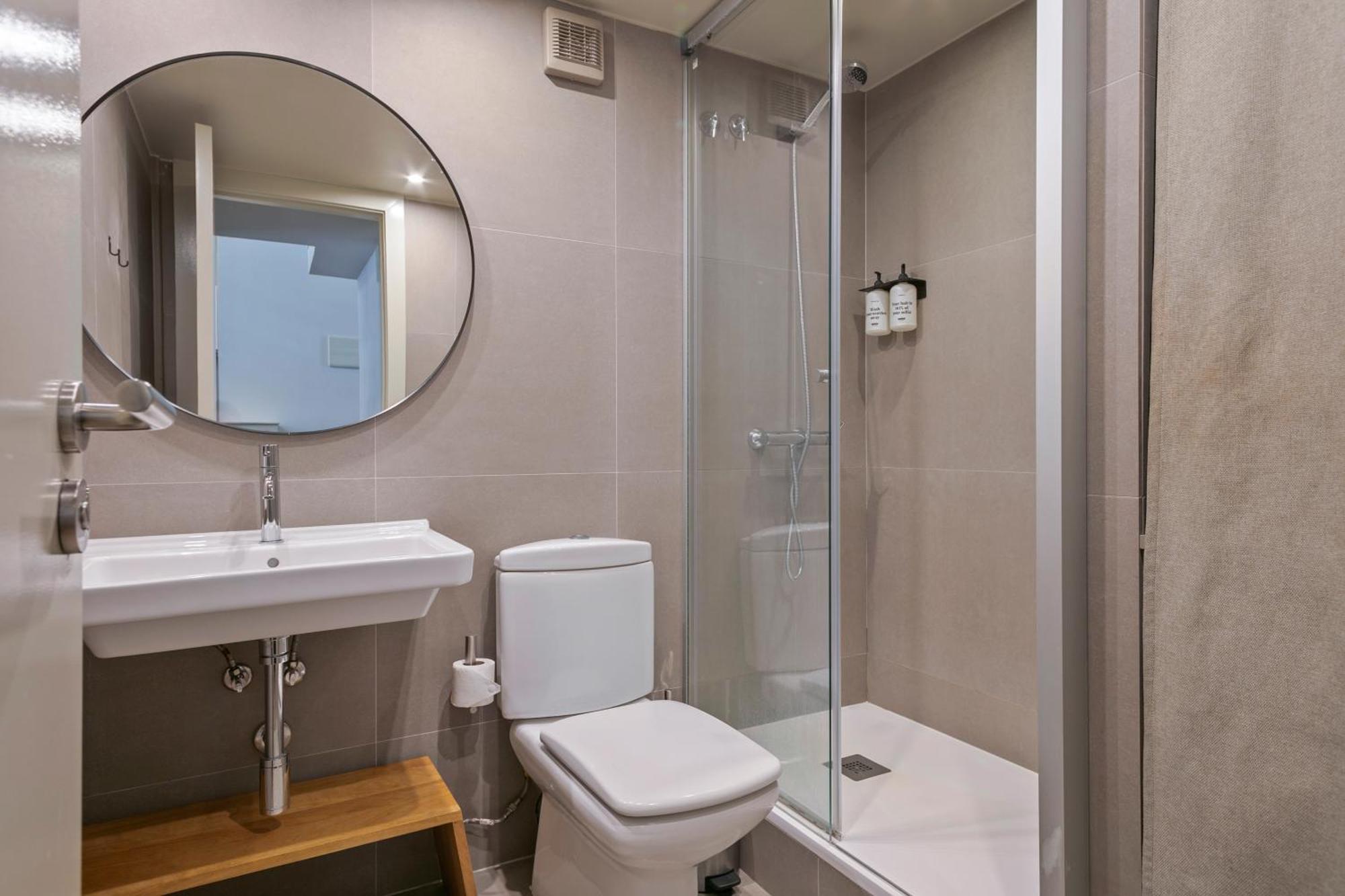 Uma Suites Barceloneta Beach Bagian luar foto
