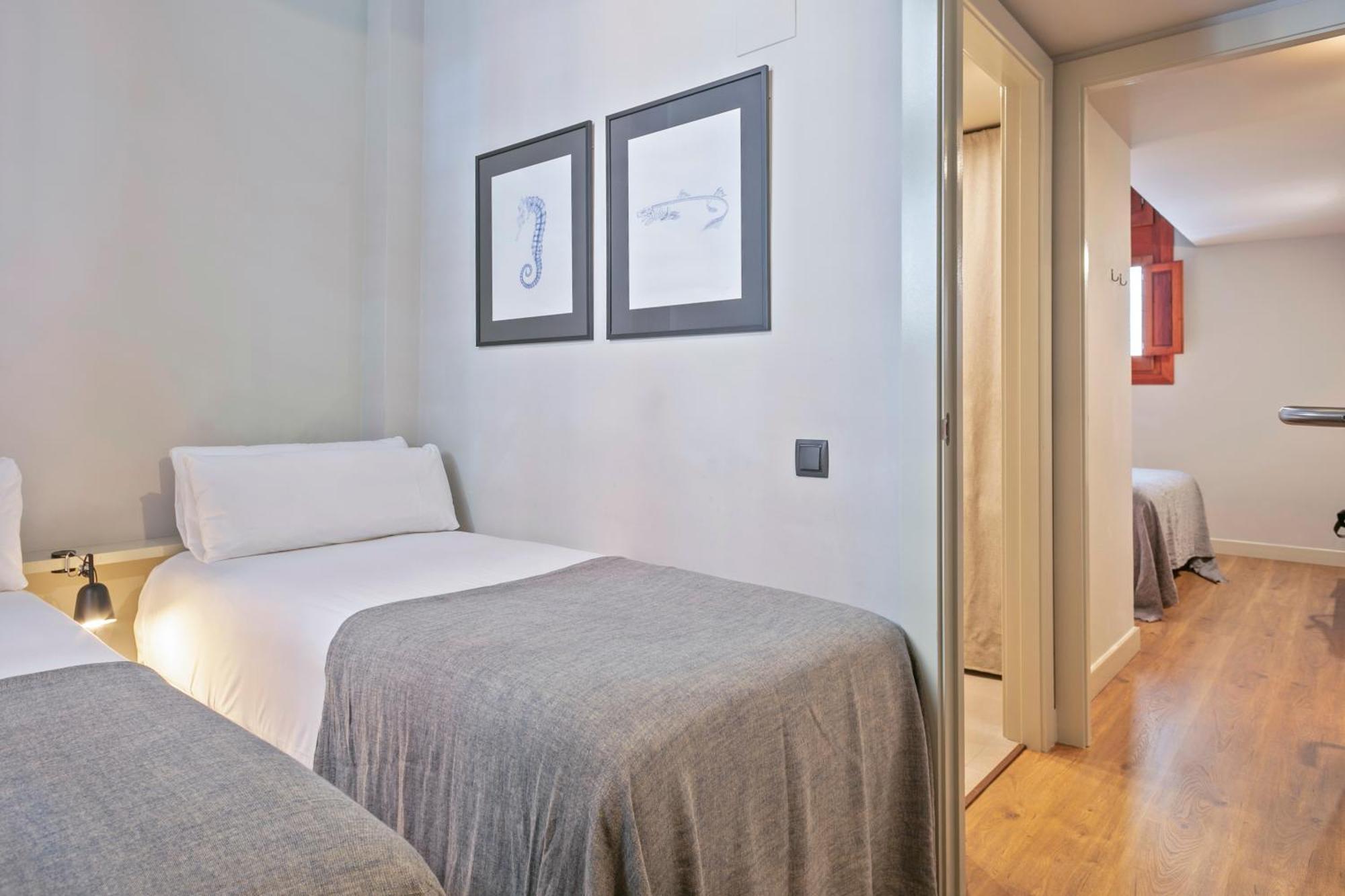 Uma Suites Barceloneta Beach Bagian luar foto