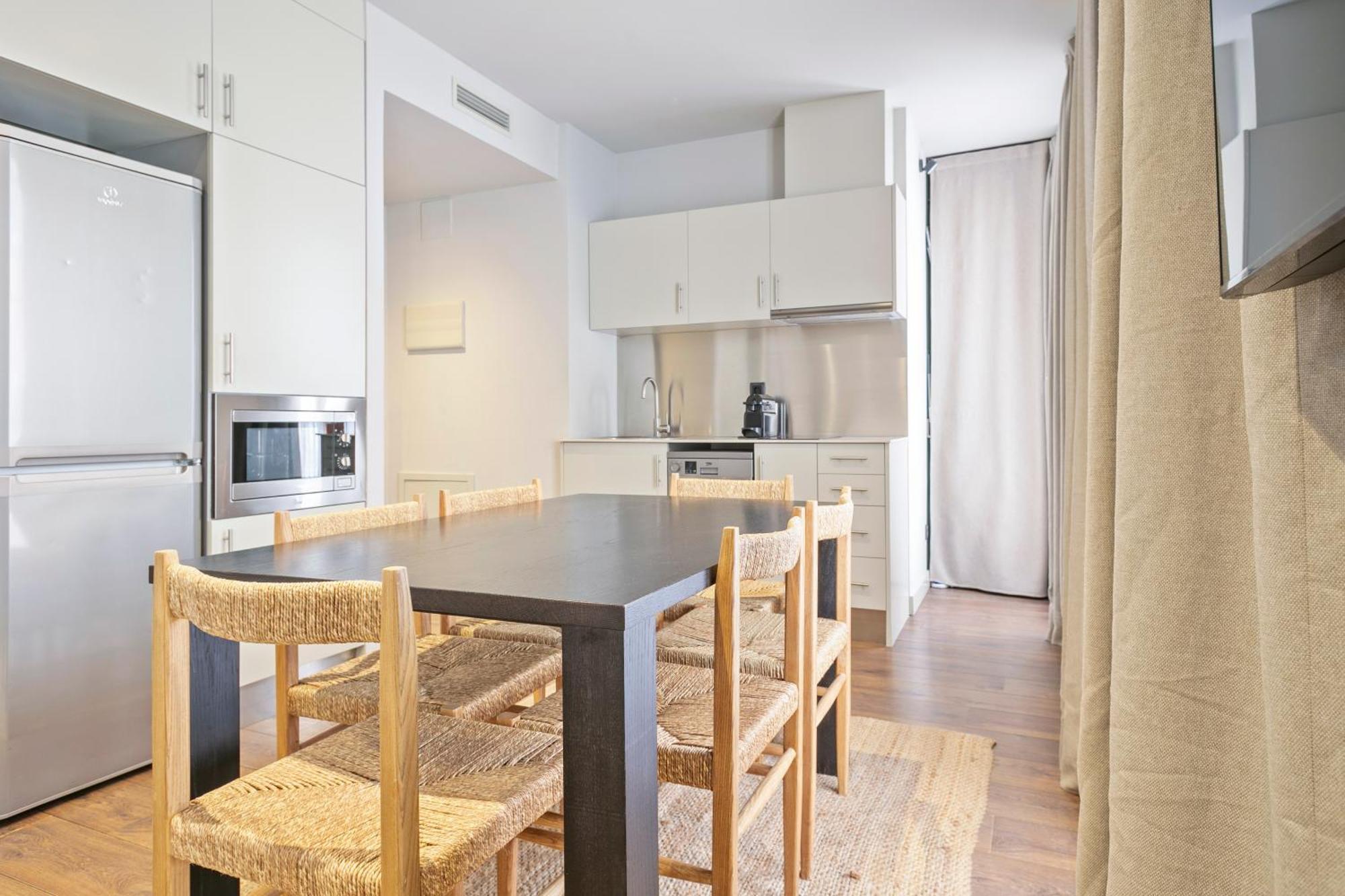 Uma Suites Barceloneta Beach Bagian luar foto